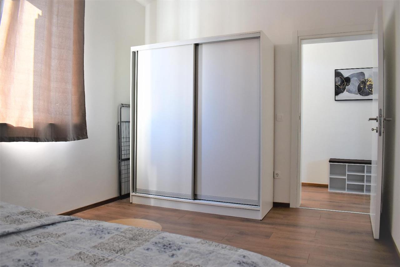 Apartment Aci Marina Rab Banjol Exterior foto